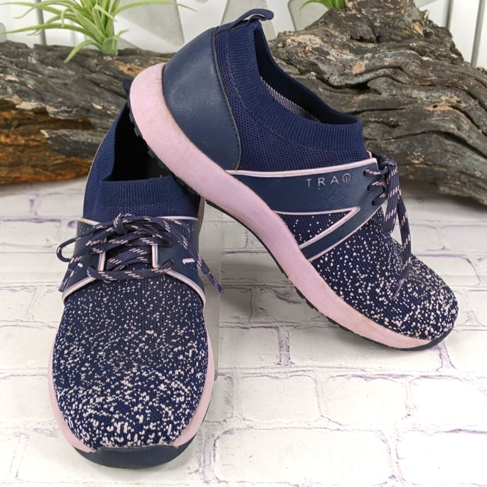 Traq by Alegria Qool Lavender Sneakers